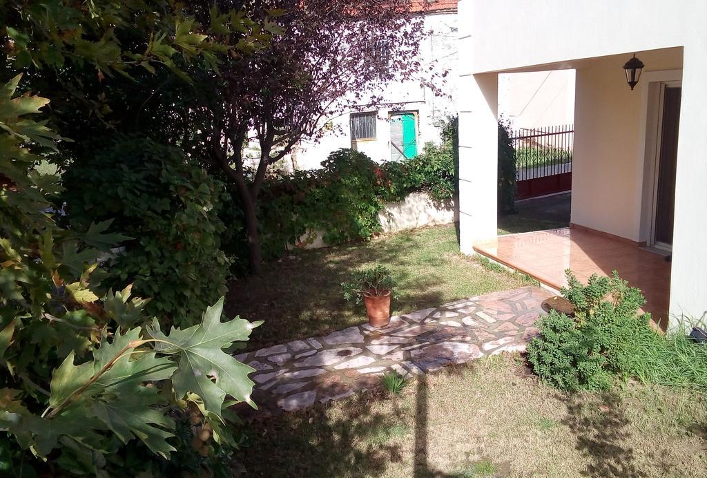 Villa The Platanus Tree Kato Vasiliki Esterno foto