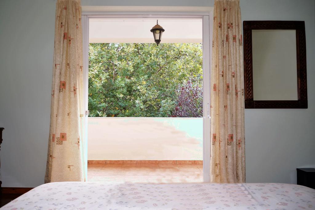 Villa The Platanus Tree Kato Vasiliki Esterno foto